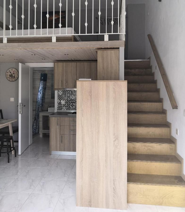 Filippou Luxury Apartments Flogita Dış mekan fotoğraf