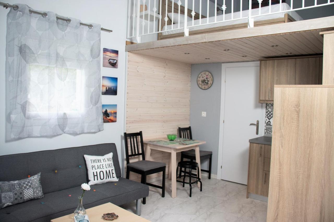 Filippou Luxury Apartments Flogita Dış mekan fotoğraf